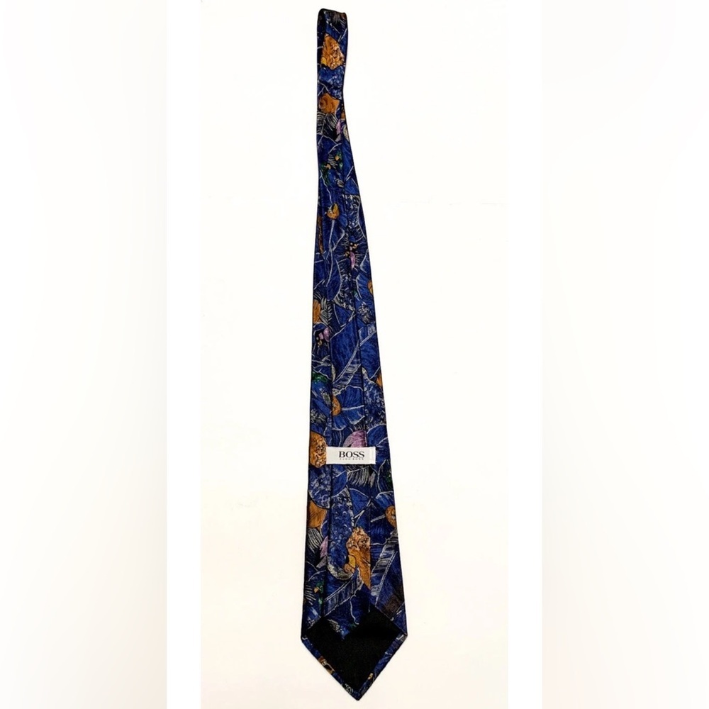 Hugo Boss Men's Tie Necktie 100% Silk Made in Italy Designer / Parrots / Birds - Picture 8 of 11